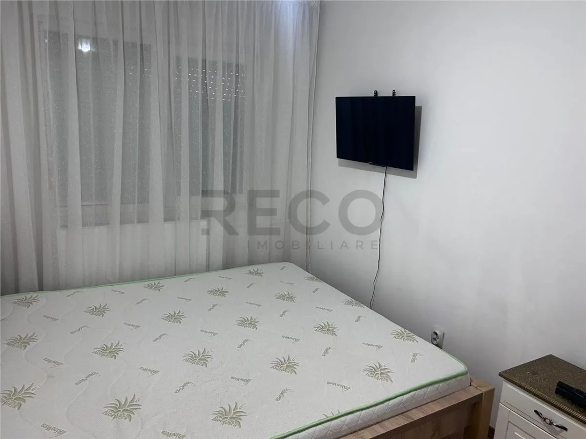 RECO Apartament 2 camere zona Nufarul etaj 3 - foto 1