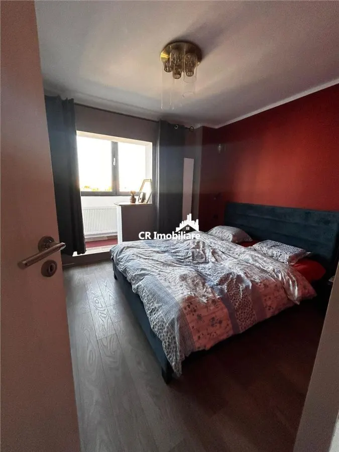 Apartament 4 camere de vanzare Timpuri Noi - foto 1