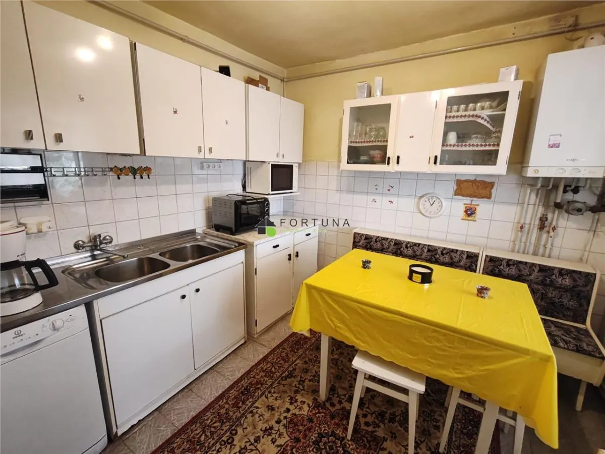 Casa individuala , teren 717 mp - Sacele - foto 12