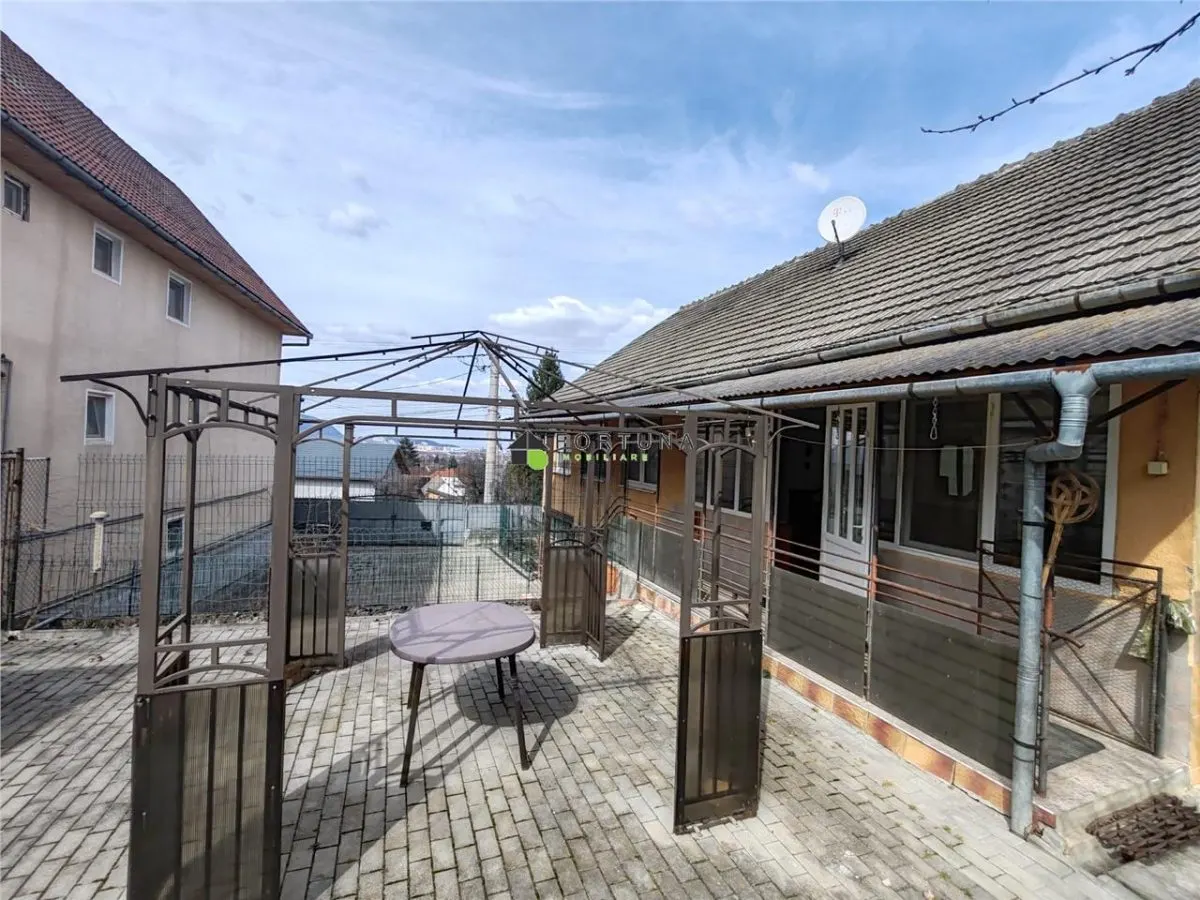 Casa individuala , teren 717 mp - Sacele - foto 18