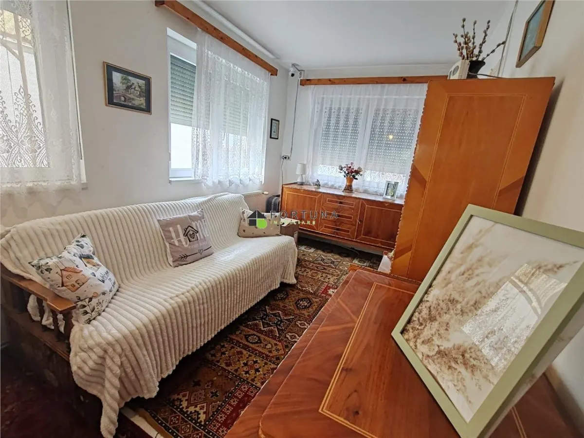 Casa individuala , teren 717 mp - Sacele - foto 6