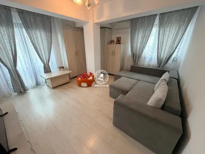 Apartament cu 2 camere decomandat Copou - Iasi
