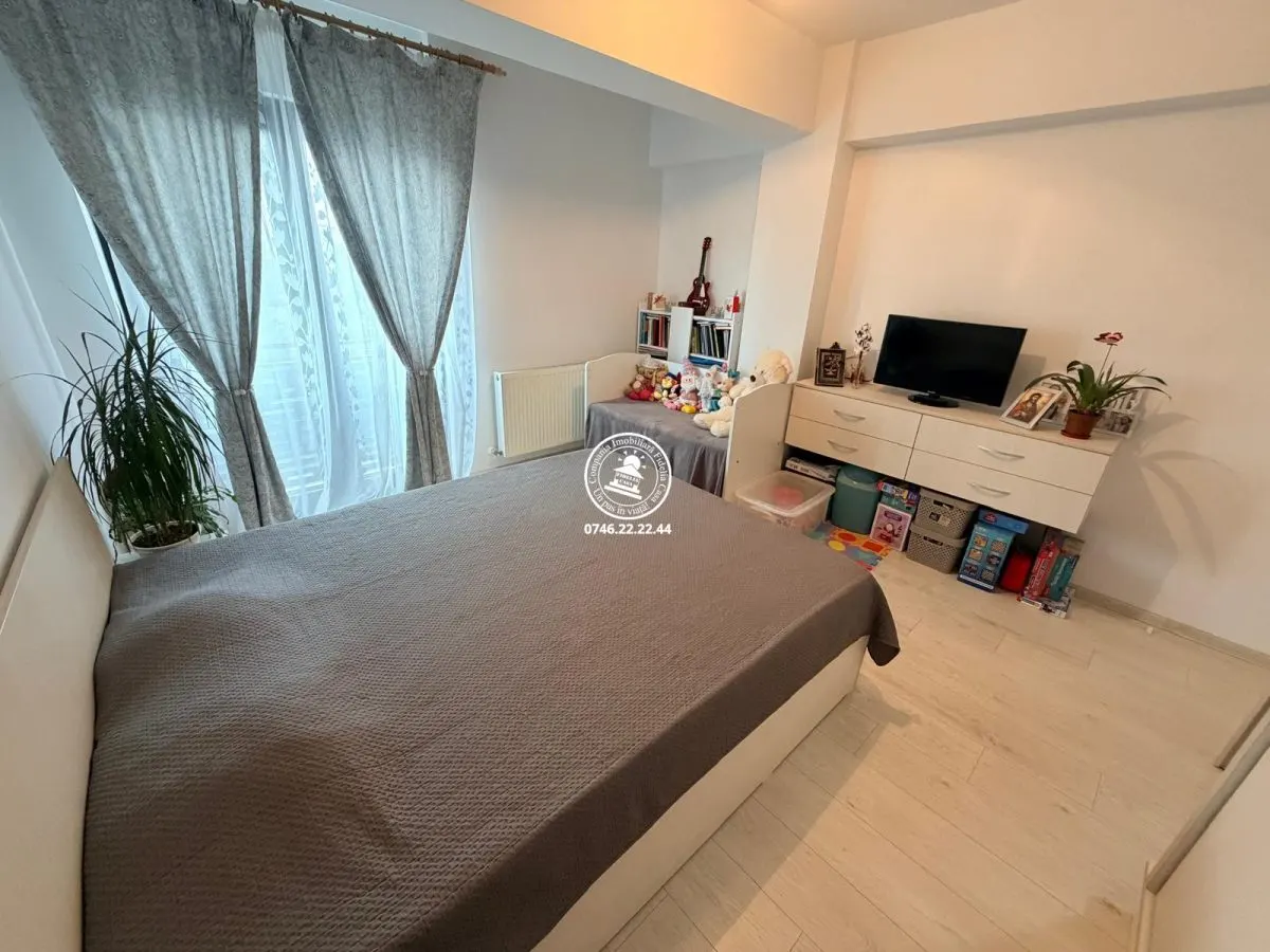 Apartament cu 2 camere decomandat Copou - foto 11