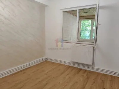 Apartament 3 camere, etaj 1, Renovat Integral, Viziru 1 - foto 13