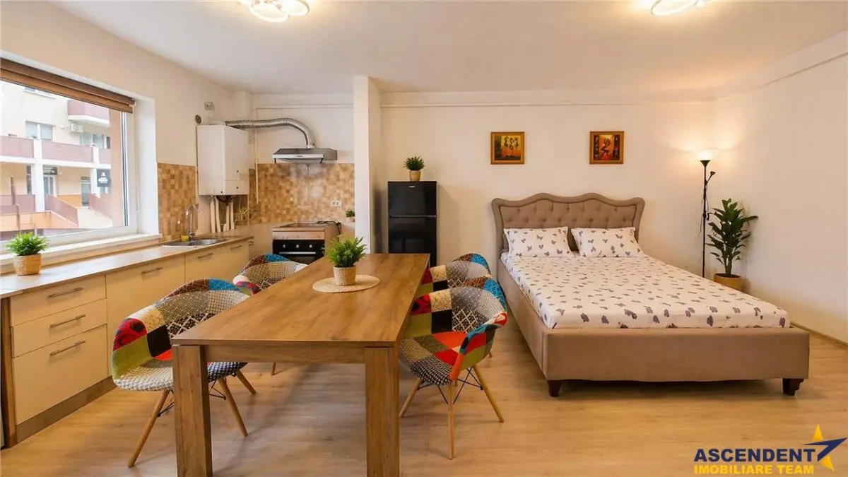 Garsoniera tip studio, cu balcon si loc de parcare, Sanpetru, Brasov. - foto 5