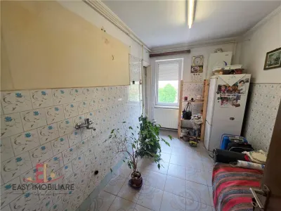 Apartament 3 camere, Tudor, 2 bai, bloc izolat, Targu Mures - foto 7