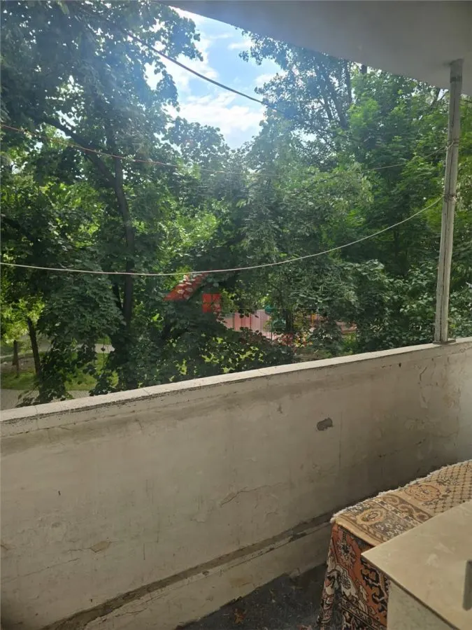 Apartament 3 camere semidecomandat, Podu Ros - Cantemir - foto 5