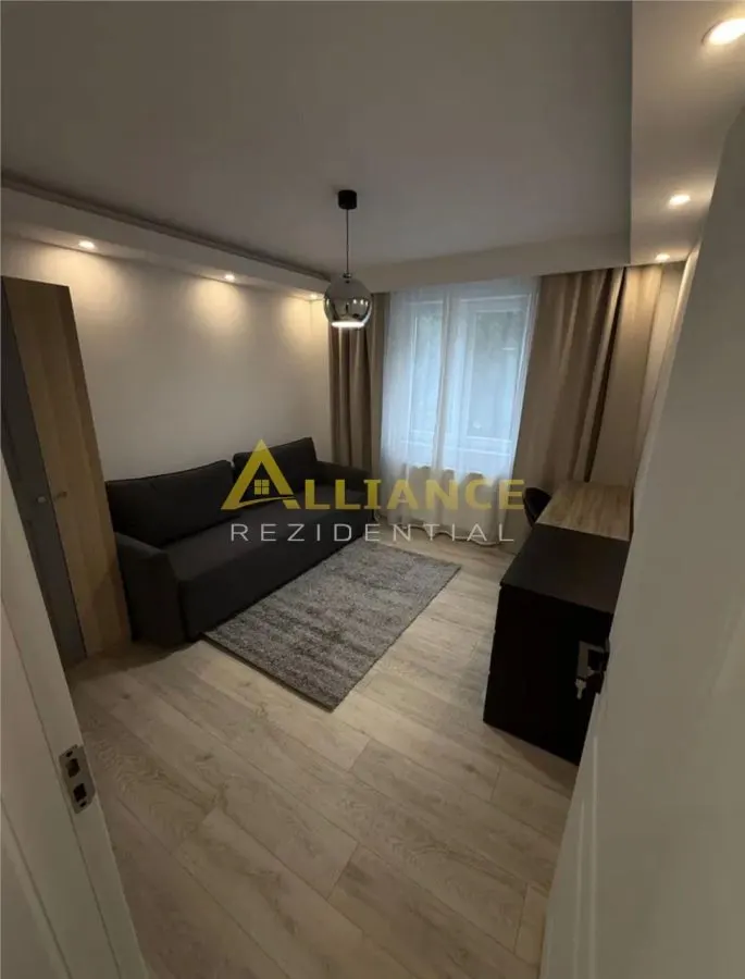 PIATA SUDULUI - APARTAMENT 3 CAMERE DE INCHIRIAT - foto 3