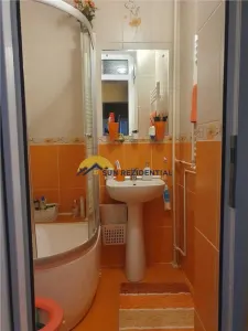 Oltenitei-Iriceanu,apartament 4 camere,bloc reabilitat - foto 17
