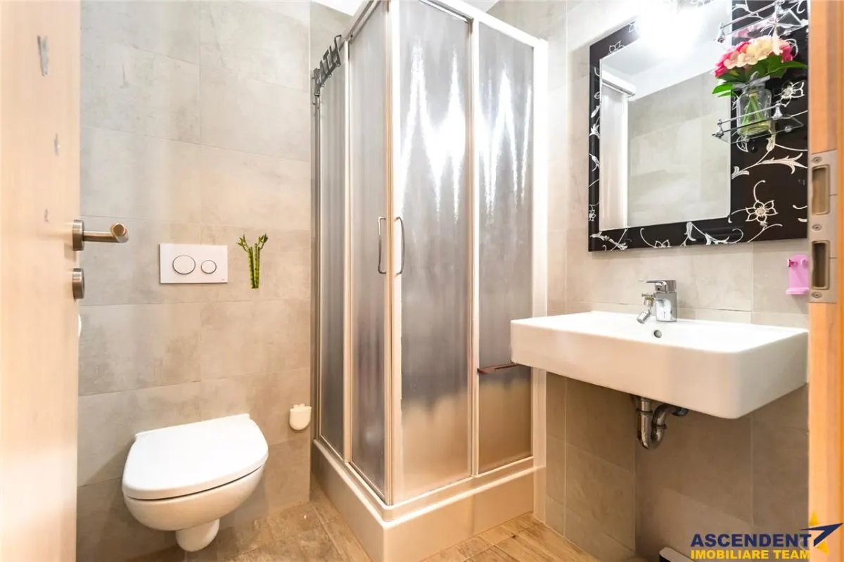 3D! Apartament 3 camere,mobilat,echipat, parcare privata,Kasper-Tractorul,Brasov. - foto 8