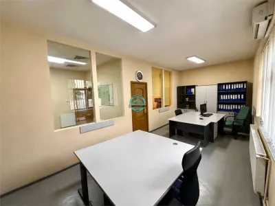Spatiu comercial de inchiriat, sup. 75 mp, in Centru - Targu Mures