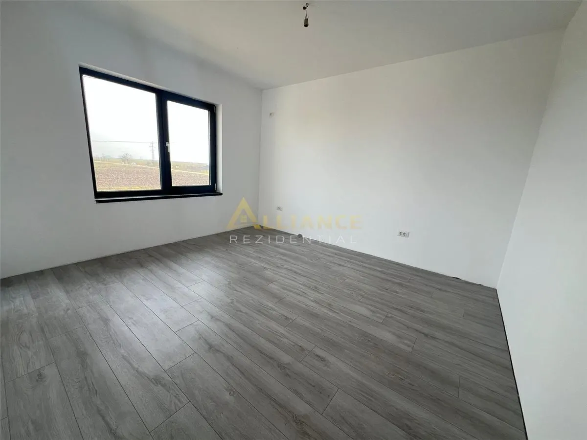 Vila individuala - 4 camere - 2 bai - 145mp utili - teren 450mp - foto 16