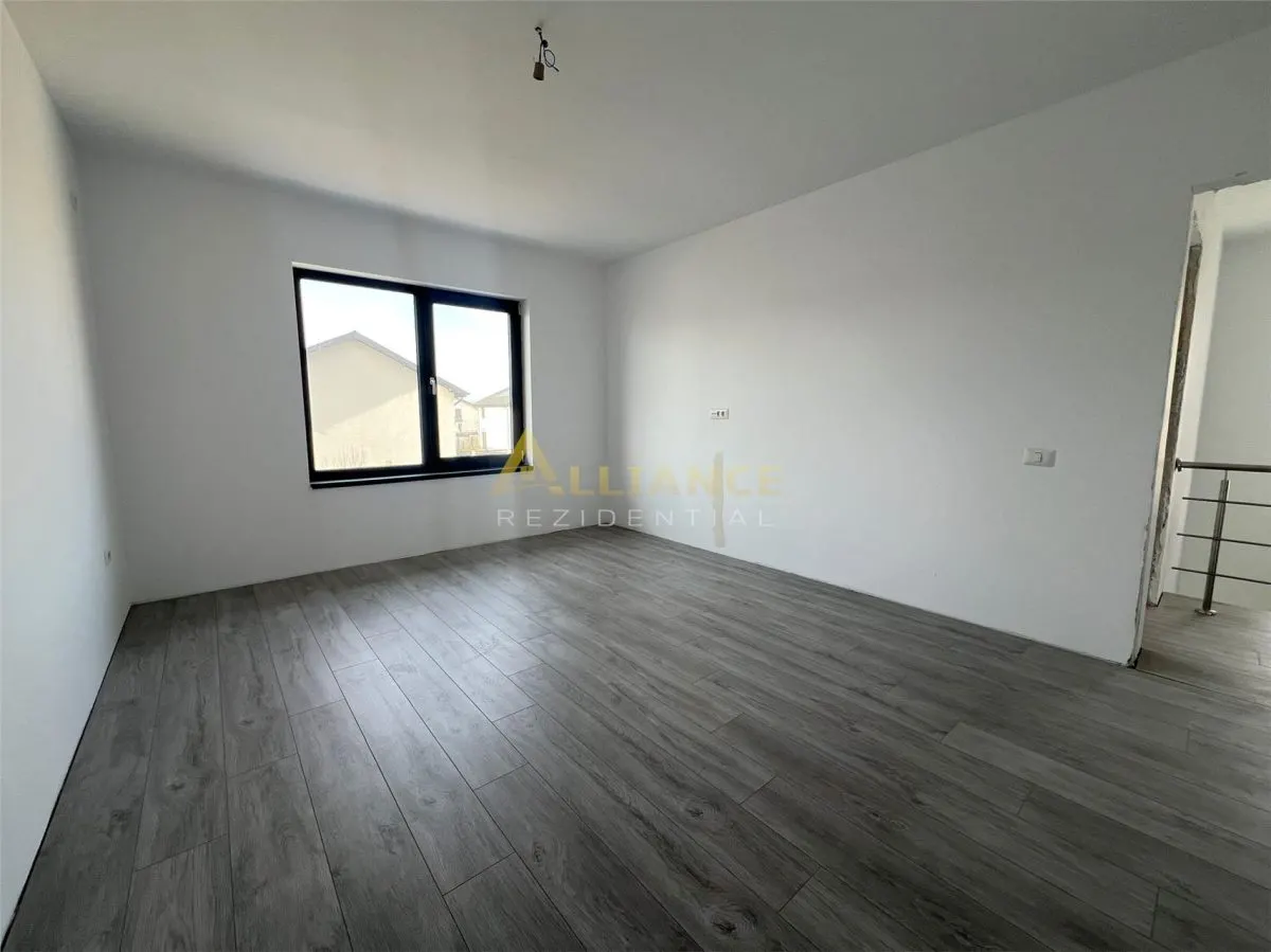 Vila individuala - 4 camere - 2 bai - 145mp utili - teren 450mp - foto 18