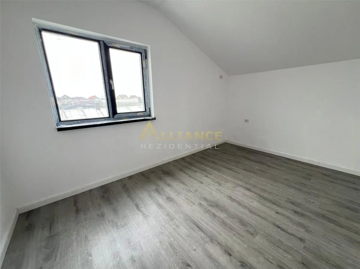 Casa Individuala P+M - 4 camere - Pompa de Caldura-Panouri Solare - foto 11