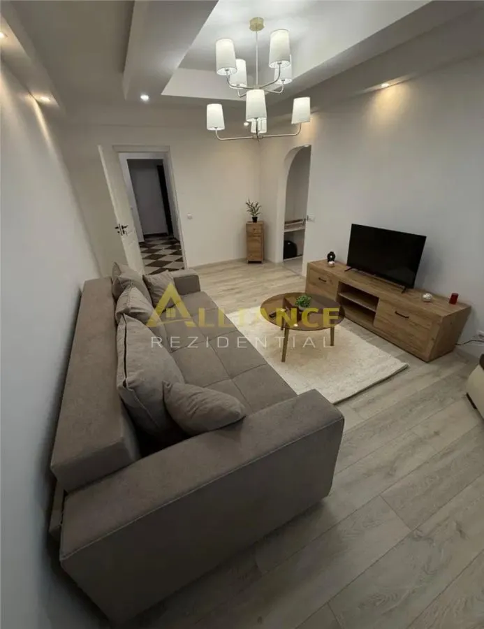 Piata Sudului Apartament 3 Camere de inchiriat - foto 1