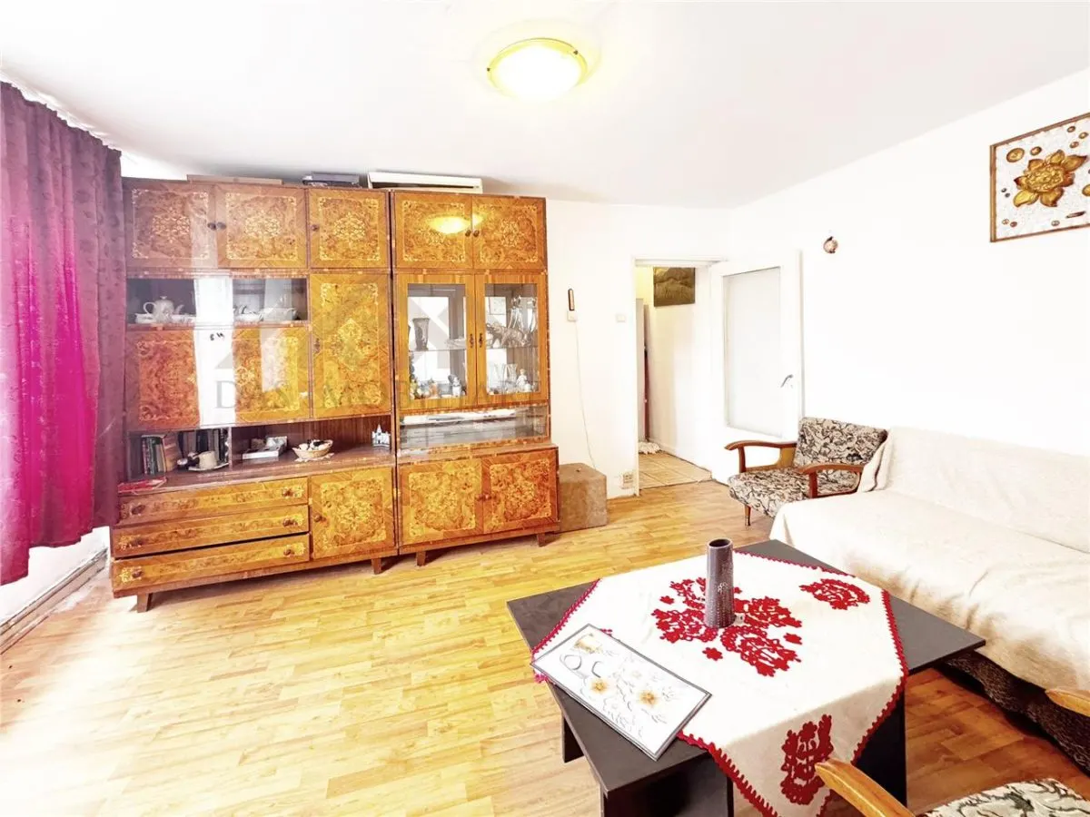 Apartament 2 camere, etaj 4, str. Aviatorilor - foto 1