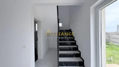 Vila individuala P+1E - 4 camere - 2 bai - teren 560mp - - foto 12