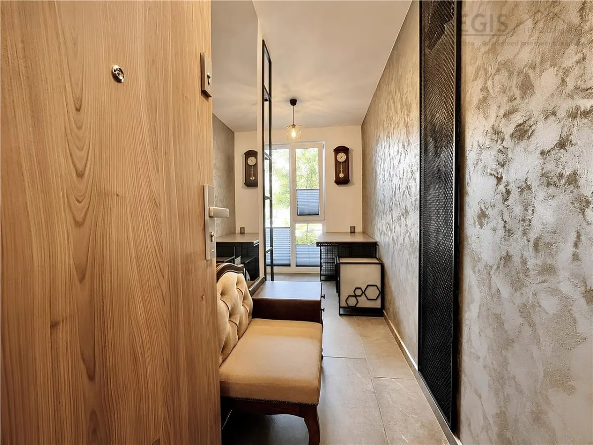 Oportunitate investitie: 3 spatii inchiriate in Urban Plaza - foto 10