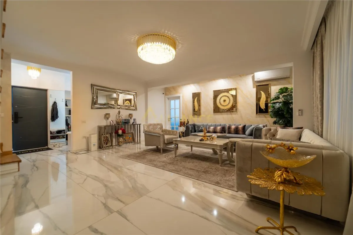 Vila SUPERBA | 7 camere - Mobilata si Utilata | 265 MPU - foto 3