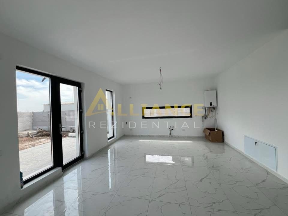 Casa Individuala - 3 camere 2 bai - teren 427mp - foto 2