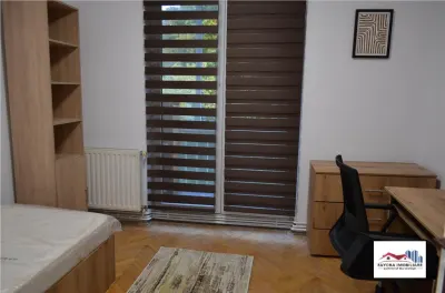 Ap. 2 Camere Mobilat si Utilat cu Parcare Privata Zona 7 Noiembrie - foto 6
