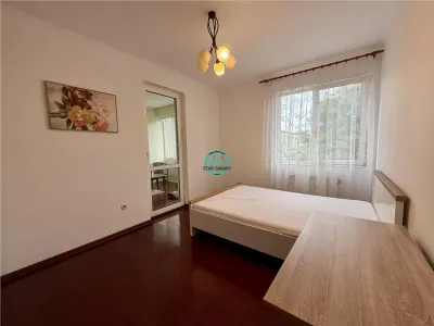 Apartament cu 3 camere si 2 bai, modern, in 7 Noiembrie - foto 11
