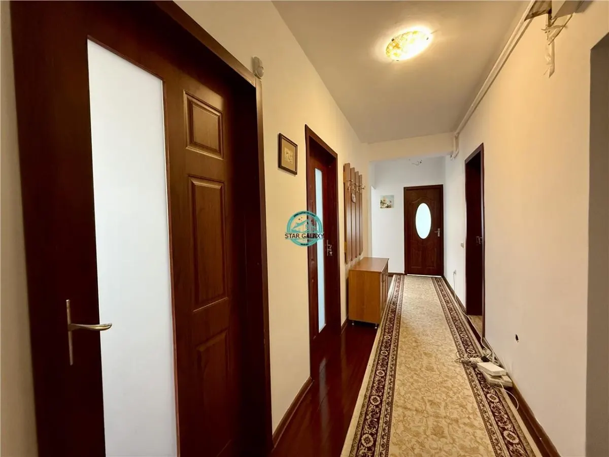 Apartament cu 3 camere si 2 bai, modern, in 7 Noiembrie - foto 10