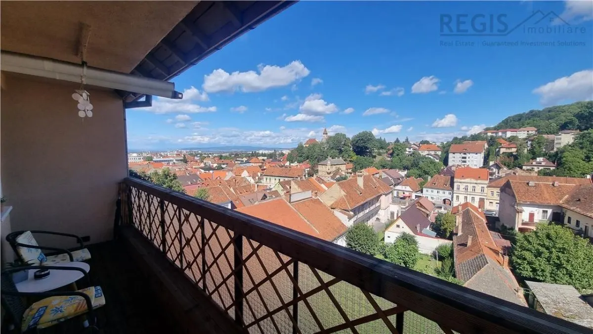 Apartament de trei camere zona Centrul Istoric - foto 2