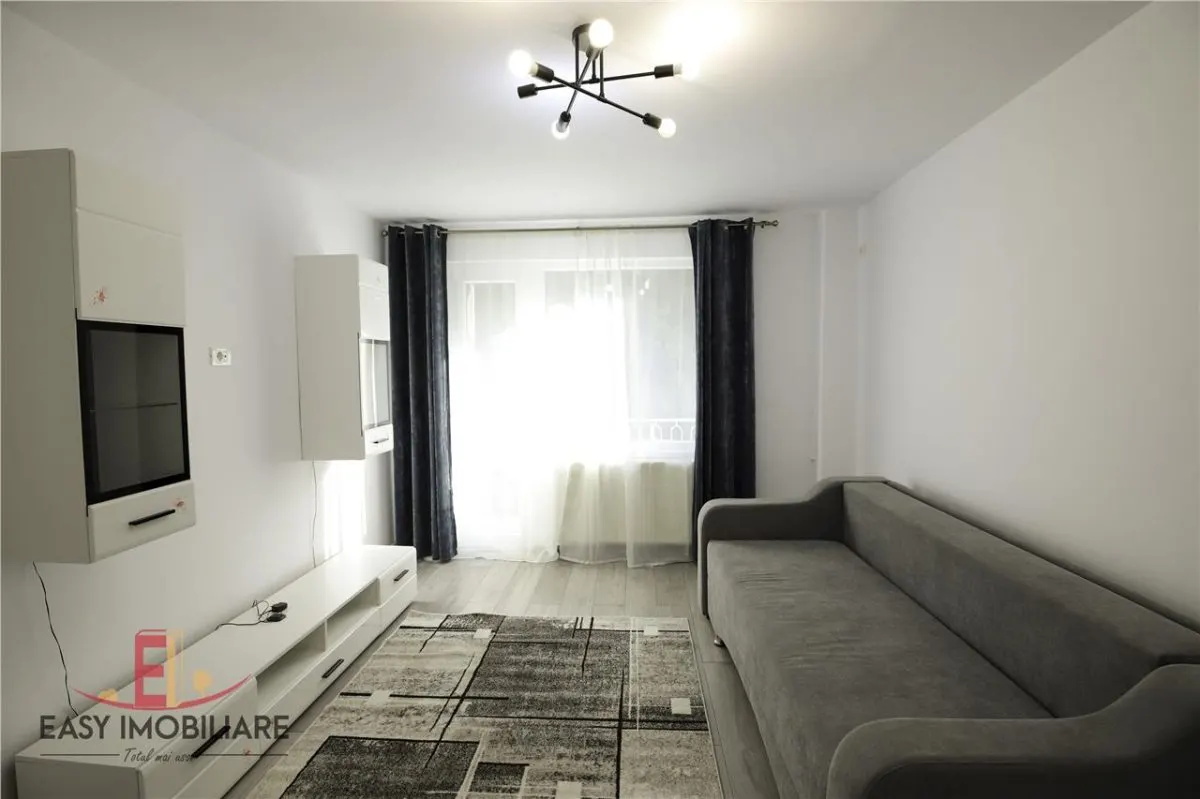 Apartament 2 camere, ultracentral, etaj 1, prima inchiriere, Str. Tineretului - foto 2