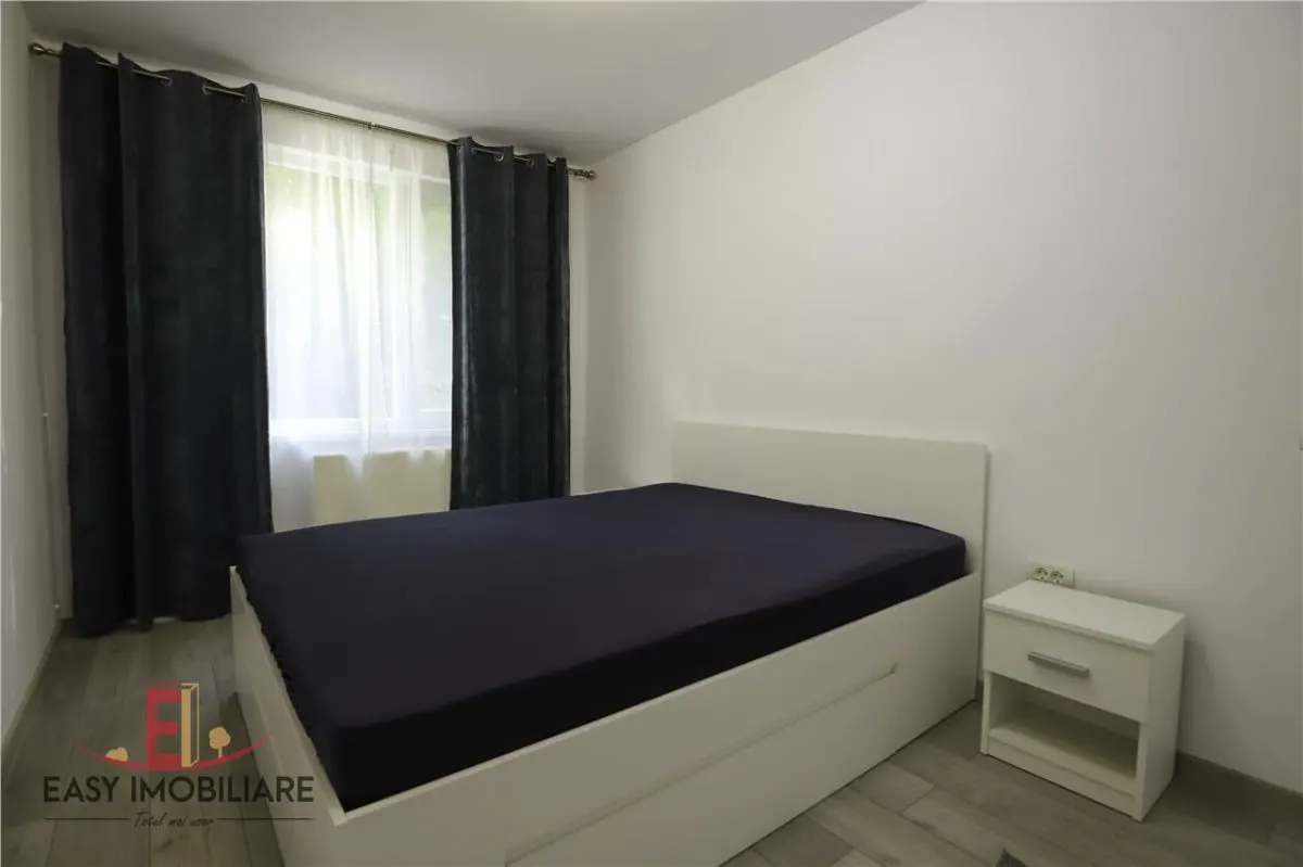 Apartament 2 camere, ultracentral, etaj 1, prima inchiriere, Str. Tineretului - foto 4