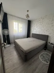 Apartament 2 camere renovat, mobilat,  etaj intermediar zona Grivitei - foto 2