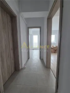 Metrou Berceni -Ap 2 Camere decomandat 60 mp - foto 1