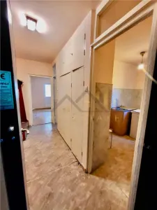 Apartament 1 camera | Et.3, 35 mp - Zona Lipovei - foto 4