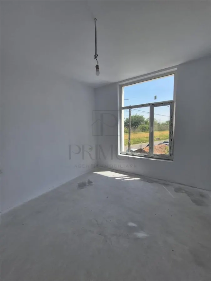 PLOPI, CASA INDIVIDUALA, 3 CAMERE, 2 DORMITOARE, 2 BAI - foto 10