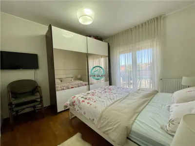 Inchiriez apartament cu 2 camere in bloc nou, modern, str. Gloriei - foto 6