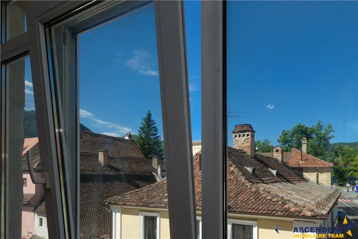 O proprietate care isi pastreaza valoarea: farmec autentic si locatie premium - foto 11