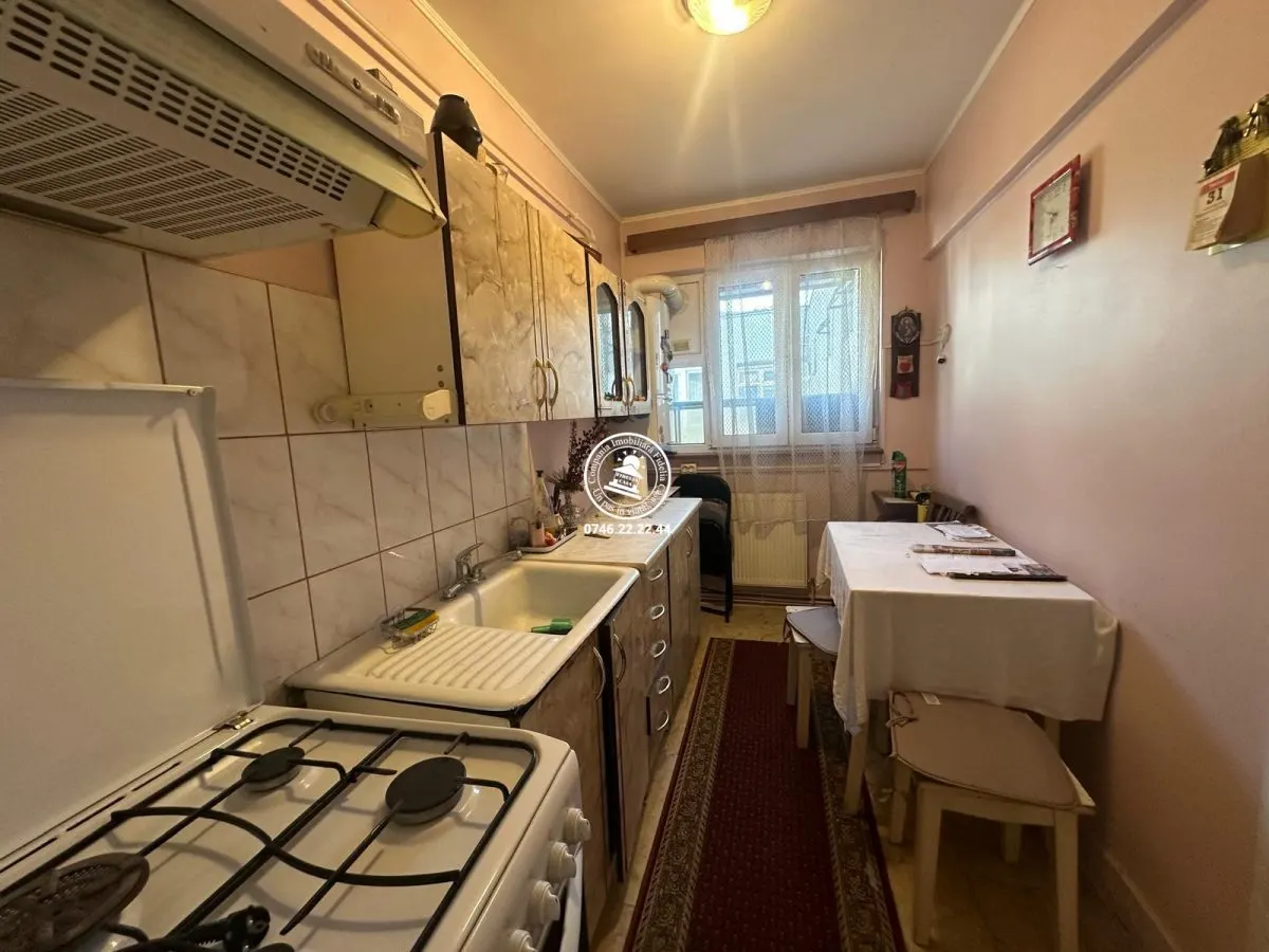 Apartament 3 camere de vanzare, Piata Unirii - foto 4