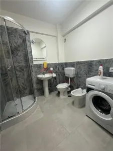Inchiriere Apartament cu 2 camere Visani - foto 4