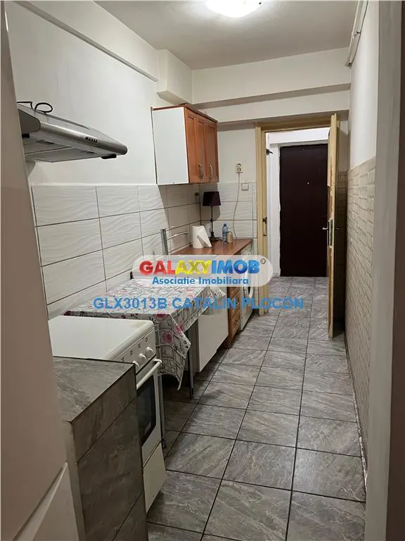 De inchiriat apartament 2 camere - foto 4