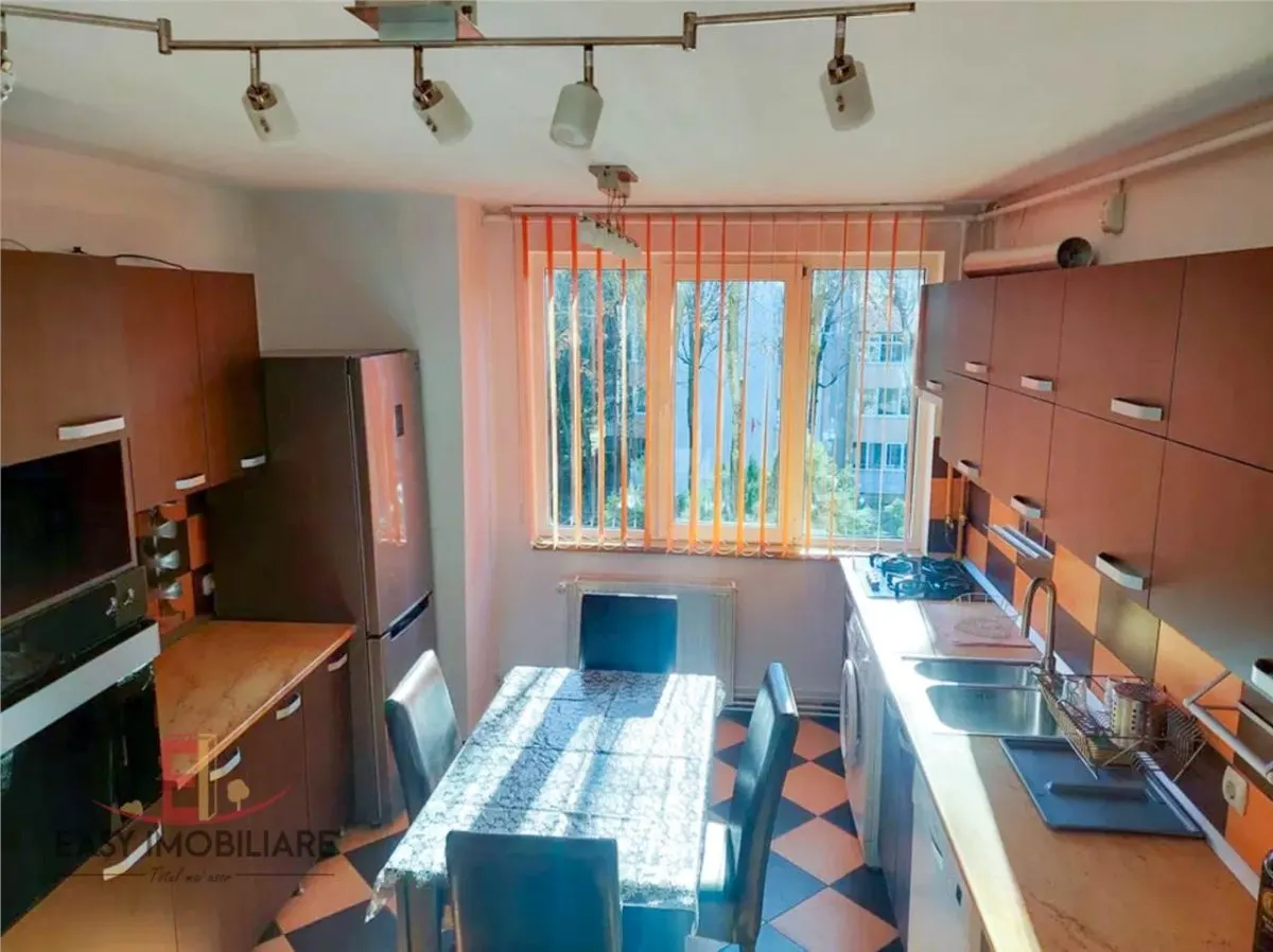 Apartament 2 camere, etaj 3, Moldovei, Tudor , Targu Mures - foto 1