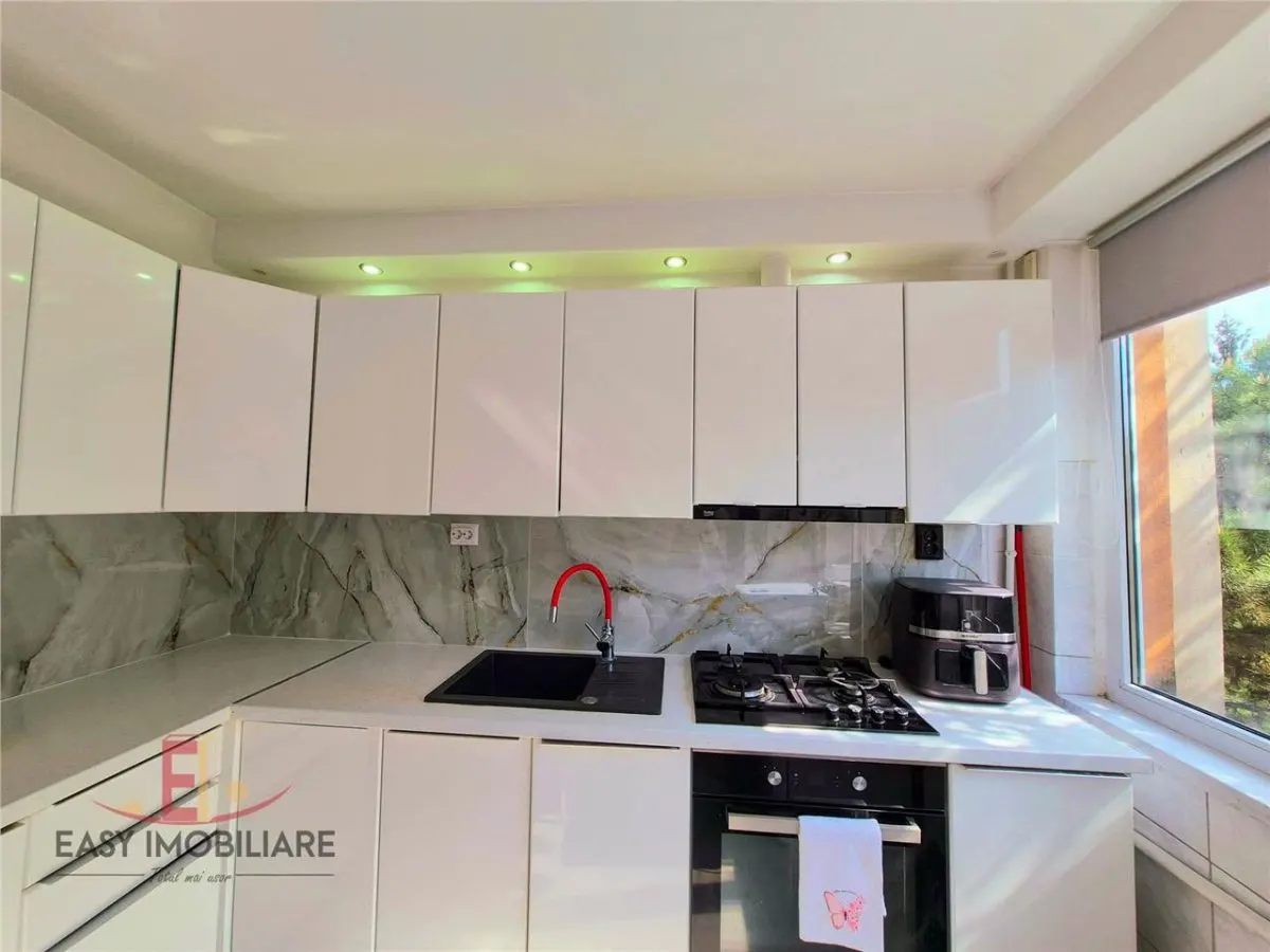 Apartament 2 camere, Tudor, semi central, 2 balcoane, Targu Mures - foto 4