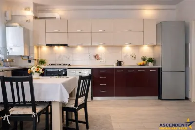 Apartament trei camere, decomandat, etaj2, Maurer Tractorul, Brasov - foto 2