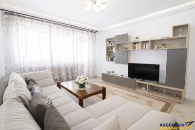 Premium Clasa A, 75mp, luminos, mobilat, echipat, ca nou, panorama, Tractorul, Brasov - foto 1