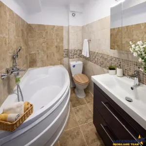 Apartament 3 camere, decomandat, etaj 1, bloc tip vila, Tractorul, Brasov - foto 3