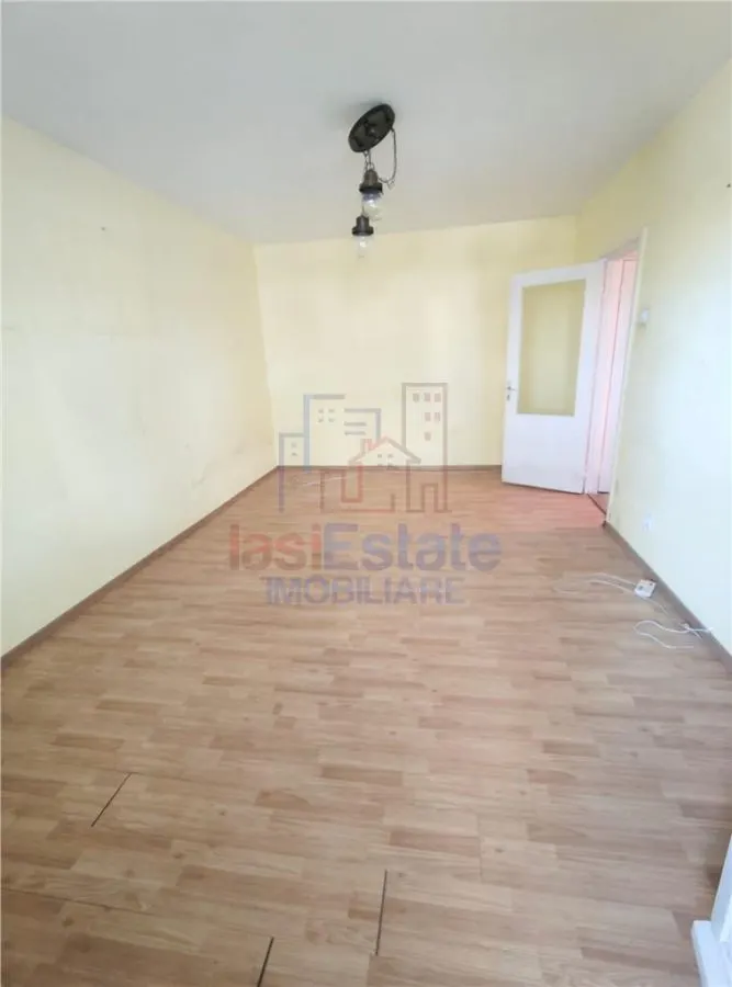 Podu Ros - Zona 0 - Apartament 2 camere decomandat - foto 15