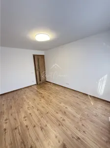 Garsonieră complet renovată de vânzare- 10 minute metrou Păcii - foto 3