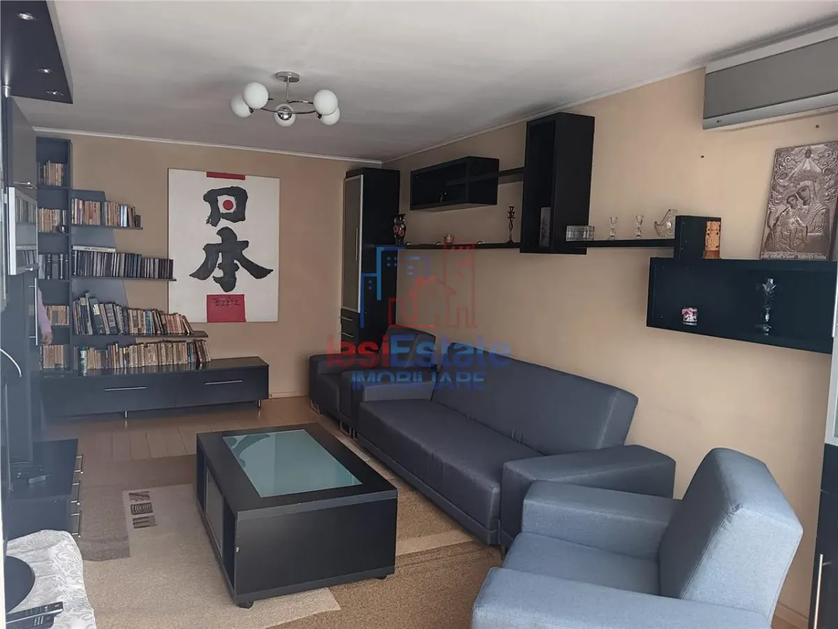 Bloc din 1990 - Bd Poitiers Etajul 1 - Apartament 3 camere - foto 9