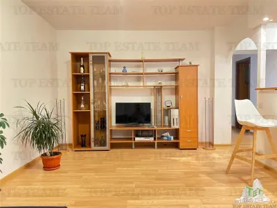 Super pret! Vanzare urgenta apartament cu 3 camere , zona13 septembrie - foto 1