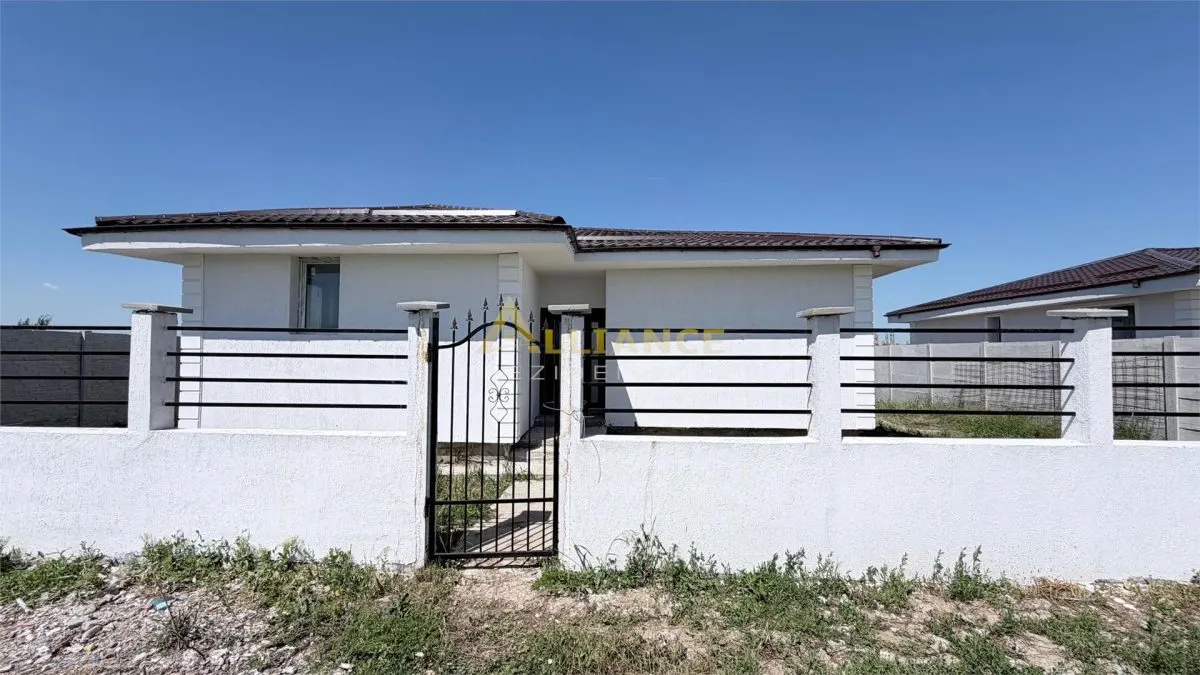 Casa Individuala - 4 camere - 3 bai - 370mp teren - foto 1