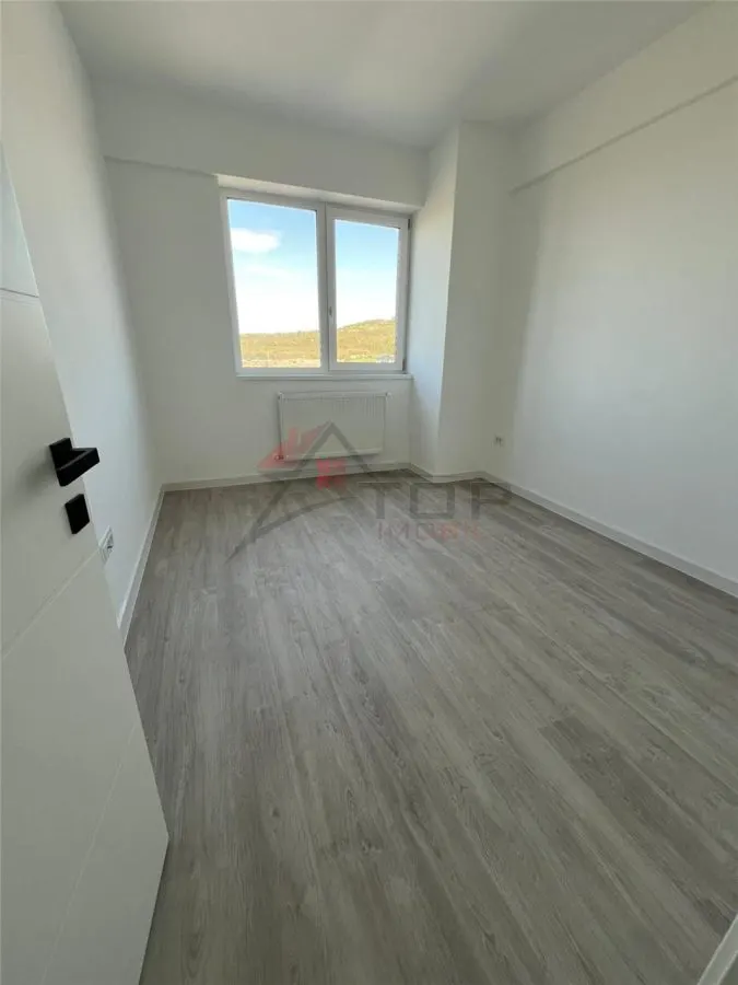 Apartament 2 camere Bloc Nou - Visoianu - cug intabulat - foto 1